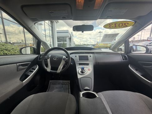 Used 2013 Toyota Prius Two FWD image 24