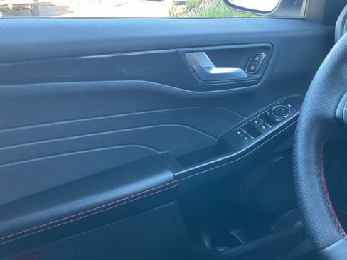 Used 2024 Ford Escape ST-Line Select w/ Tech Pack #1 image 37