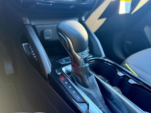 Used 2025 Chevrolet TrailBlazer ACTIV w/ Convenience Package image 34