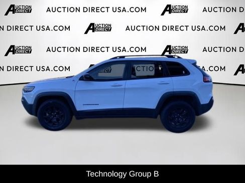 Used 2022 Jeep Cherokee Trailhawk w/ Technology Group B image 3