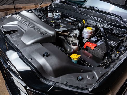 Used 2024 RAM 3500 Limited image 37