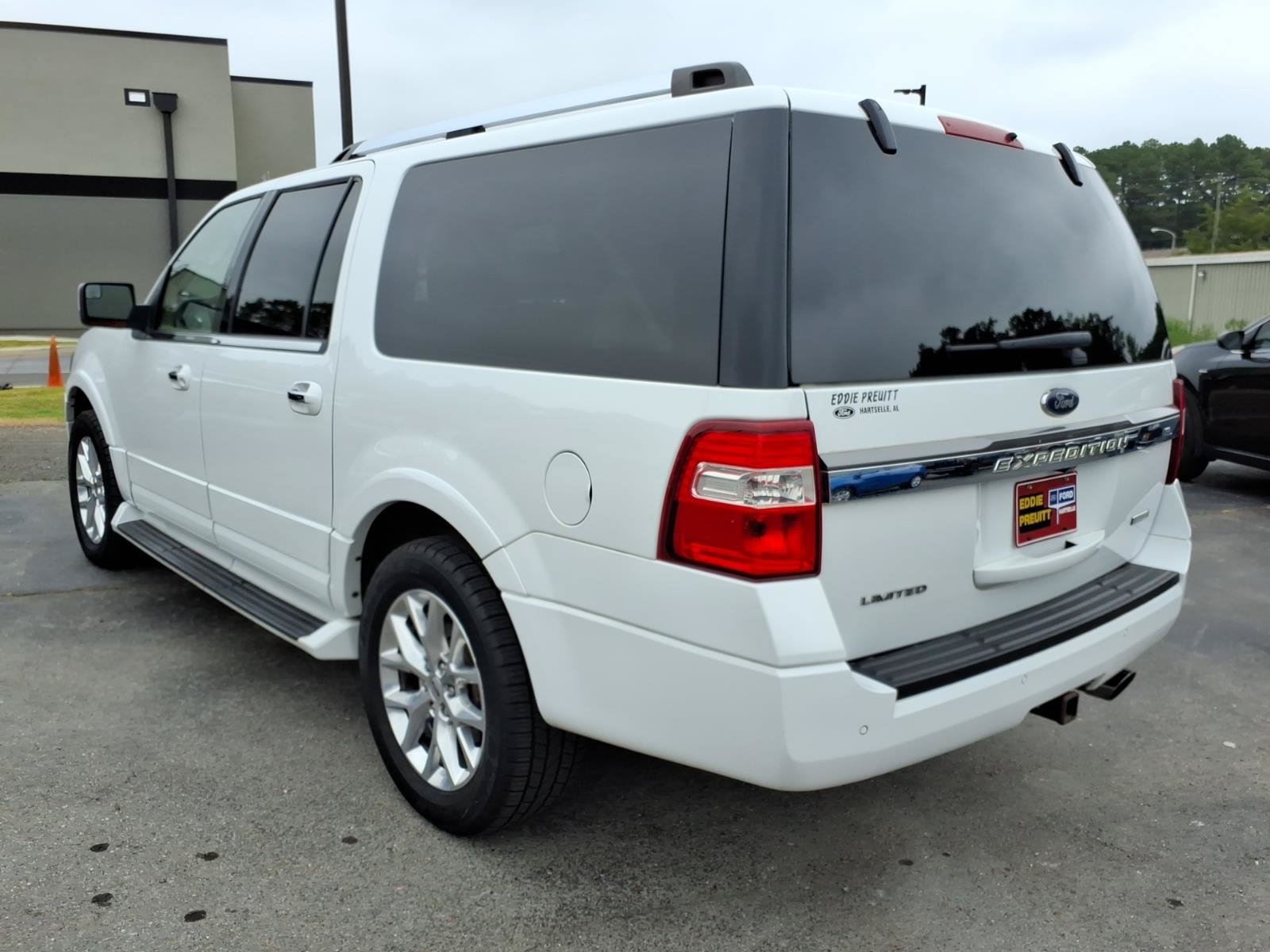 Used 2017 Ford Expedition EL Limited RWD image 3