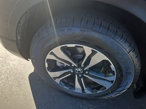 Used 2021 Honda CR-V Special Edition image 15