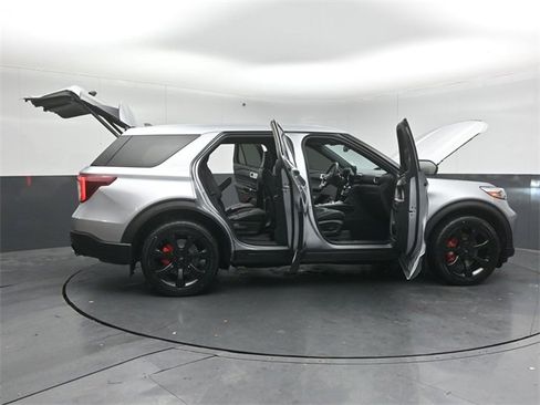 Certified 2021 Ford Explorer ST w/ ST Street Pack image 50