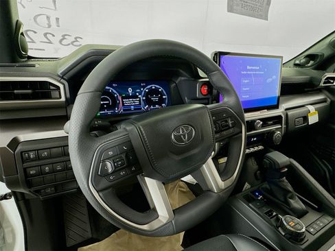 Used 2025 Toyota 4Runner TRD Off-Road Premium w/ Tow Technology Package image 7