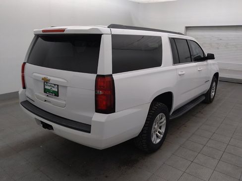 Used 2019 Chevrolet Suburban LS RWD image 9