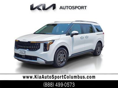 Certified 2025 Kia Carnival EX