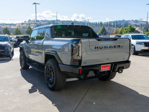 New 2025 GMC Hummer EV 3X w/ LPO, Dark Essentials Package image 5