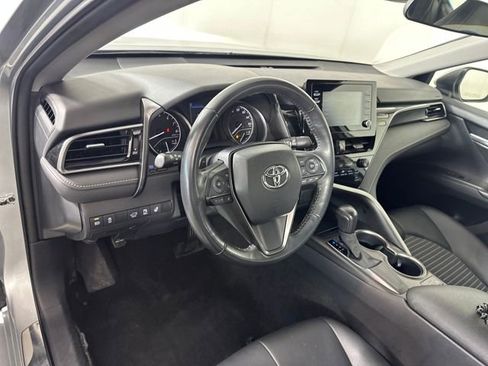 Used 2023 Toyota Camry SE image 13