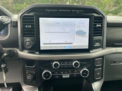 Used 2024 Ford F150 XLT w/ Mobile Office Package image 18