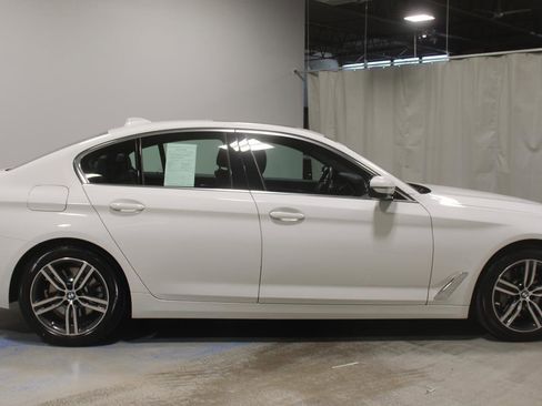 Used 2023 BMW 530i xDrive w/ Premium Package AWD/4WD image 22
