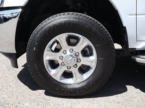 Used 2024 RAM 2500 Big Horn w/ Off Road Package image 44