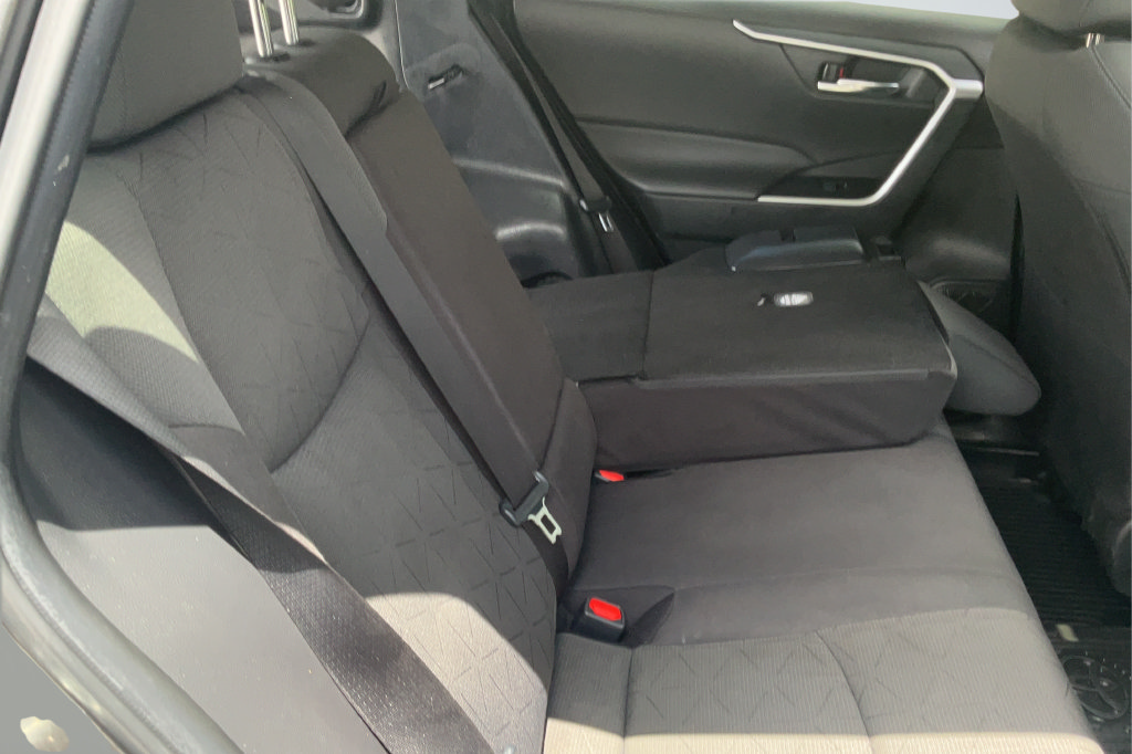 Used 2023 Toyota RAV4 XLE w/ Convenience Package FWD image 43