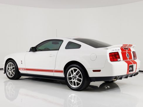 Used 2007 Ford Mustang Shelby GT500 RWD image 5