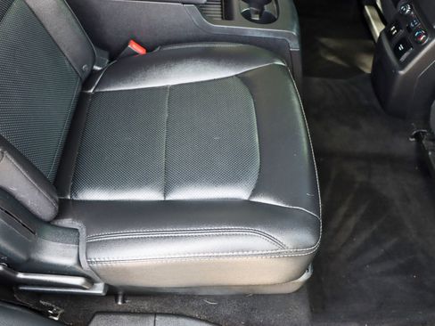 Used 2018 Ford Explorer Limited w/ Ford Safe & Smart Package image 24