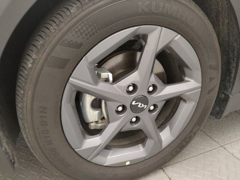 Used 2025 Kia K4 FWD image 31