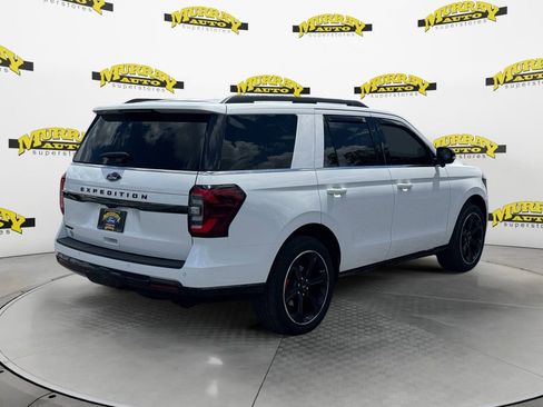 Certified 2024 Ford Expedition Limited RWD image 6
