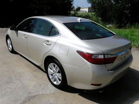 Used 2013 Lexus ES 350 w/ Premium Pkg FWD image 12