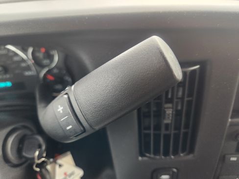 New 2025 Chevrolet Express 4500 w/ Power Convenience Package image 21