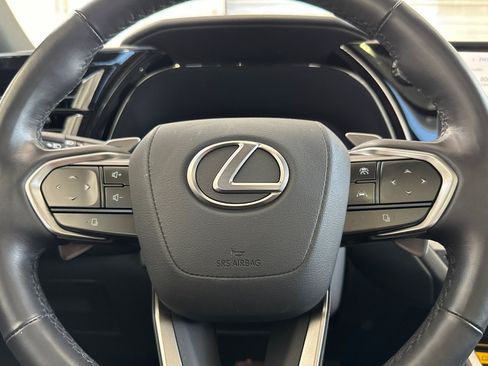Certified 2026 Lexus TX 550h AWD Plug-In Hybrid w/ Technology Package image 31