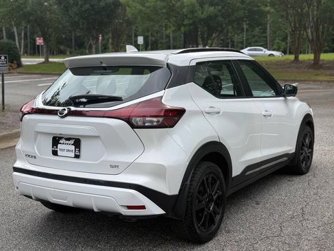Used 2021 Nissan Kicks SR FWD image 5