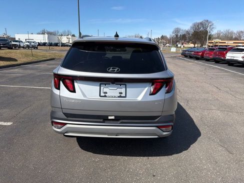Used 2025 Hyundai Tucson SEL image 4