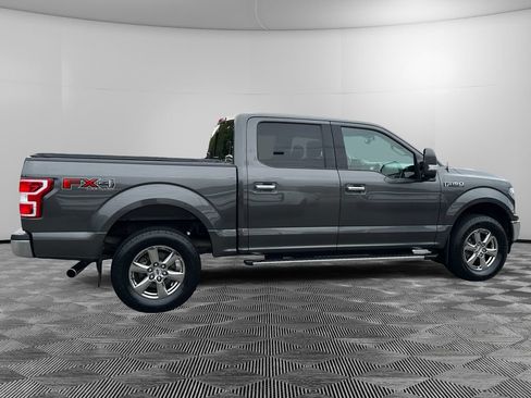 Used 2018 Ford F150 XLT w/ Equipment Group 302A Luxury AWD/4WD image 6