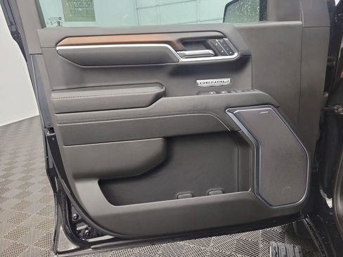 Used 2024 GMC Sierra 1500 Denali w/ Denali Reserve Package image 19