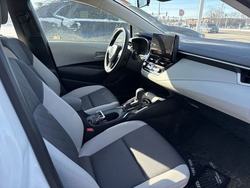 Used 2025 Toyota Corolla LE image 22
