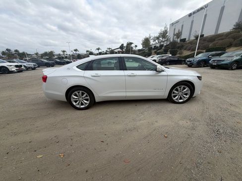 Used 2019 Chevrolet Impala LT w/ Sunroof and Spoiler Package FWD image 10