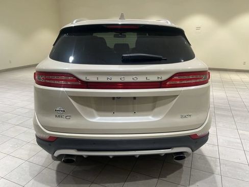 Used 2018 Lincoln MKC Reserve FWD image 4