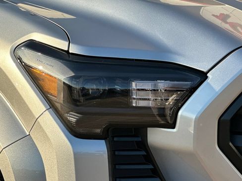 New 2026 Toyota Tacoma SR5 AWD/4WD image 28