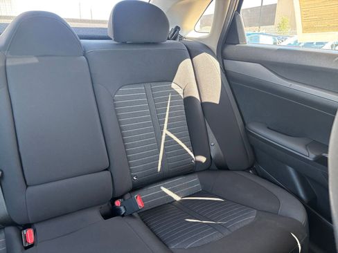 Used 2025 Kia K5 LXS image 36