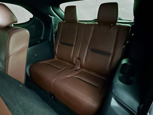 Used 2018 MAZDA CX-9 Signature image 29