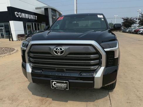 Used 2025 Toyota Tundra Limited image 3