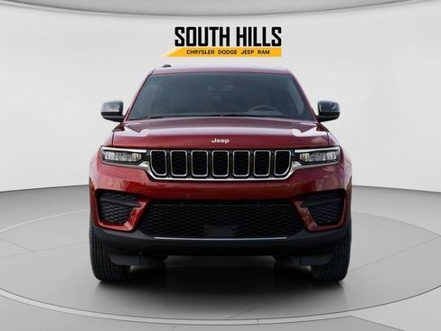 New 2025 Jeep Grand Cherokee Laredo X w/ Luxury Tech Group I AWD/4WD image 6