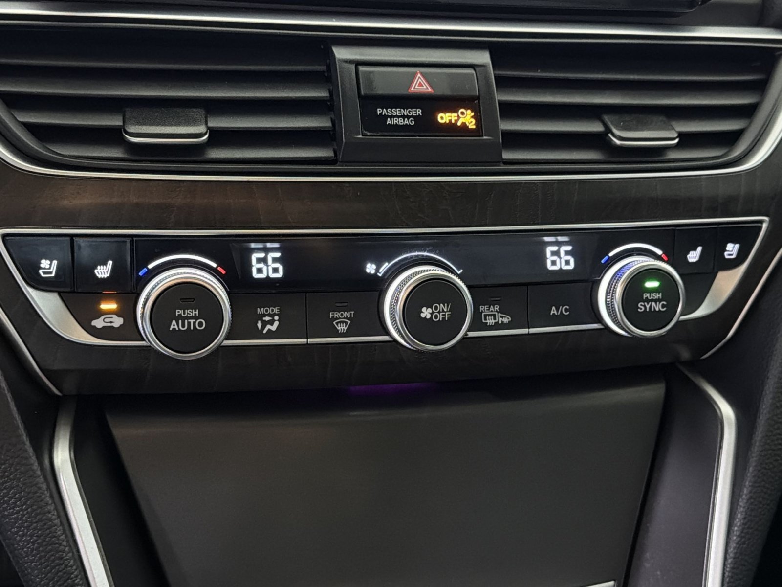 Used 2021 Honda Accord Touring image 21