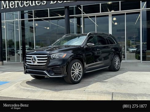 New 2025 Mercedes-Benz GLS 580 580 4MATIC image 1