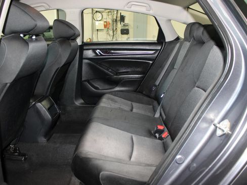 Used 2019 Honda Accord LX image 23