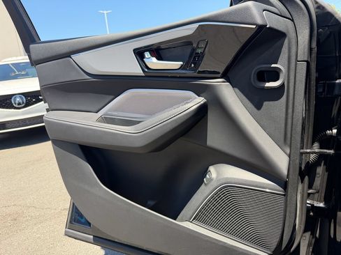 Certified 2025 Acura MDX FWD w/ Technology Package image 13