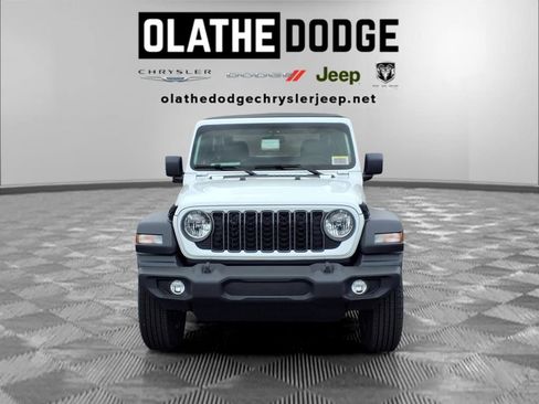 New 2026 Jeep Wrangler Sport AWD/4WD image 30