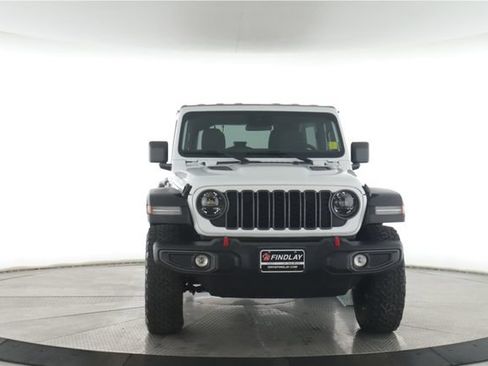 Used 2025 Jeep Wrangler Unlimited Rubicon AWD/4WD image 12