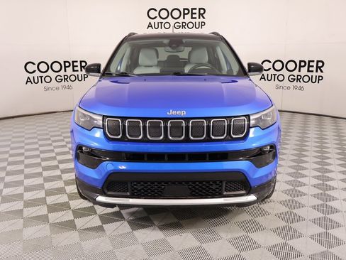 Used 2022 Jeep Compass Limited w/ Elite Group image 10