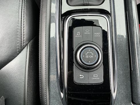 Used 2023 Nissan Armada SL w/ Midnight Edition Package AWD/4WD image 22