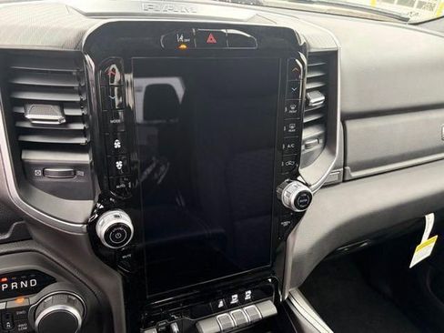 New 2026 RAM 1500 Big Horn AWD/4WD image 19