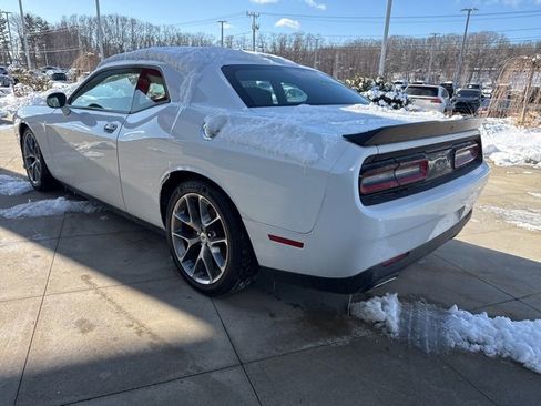 Used 2023 Dodge Challenger GT image 5