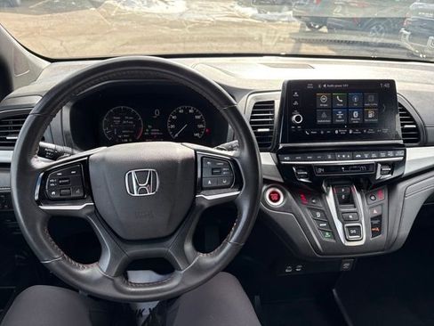 Used 2025 Honda Odyssey Sport-L image 18