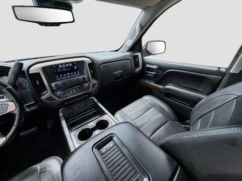 Used 2017 GMC Sierra 1500 Denali AWD/4WD image 28