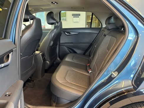 Used 2023 Kia Niro FWD image 26