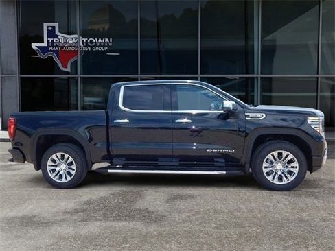 New 2025 GMC Sierra 1500 Denali w/ Technology Package image 2